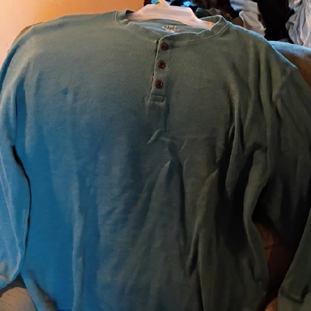 George Teal Long-Sleeve Henley Shirt